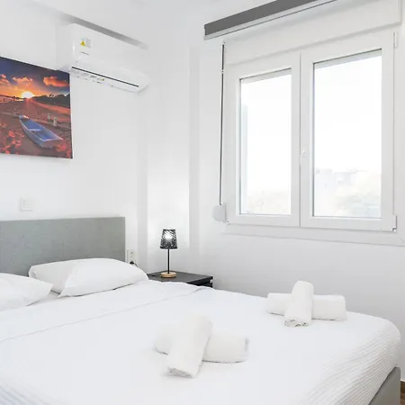 Erato Residential Complex * Ofrínion