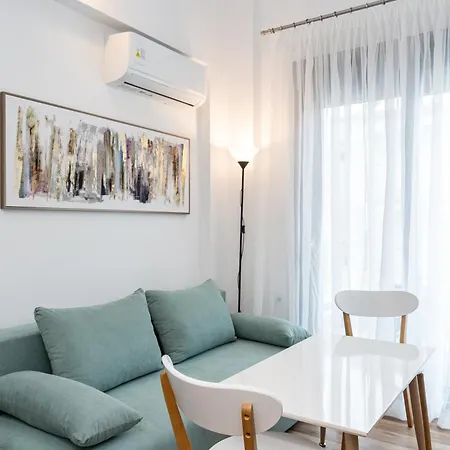 Erato Residential Complex * Ofrínion