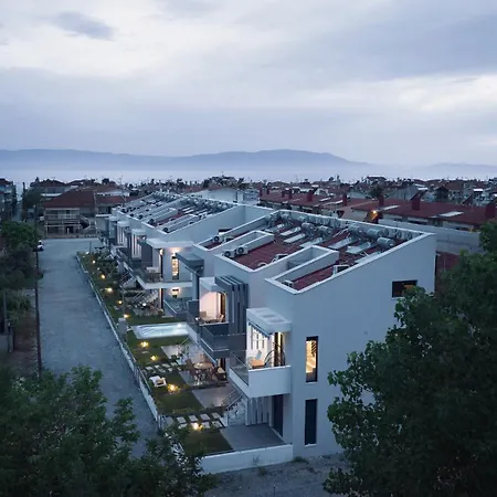 Erato Residential Complex * Ofrínion