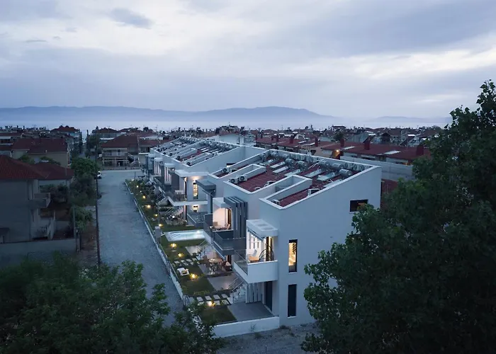 Erato Residential Complex * Ofrínion